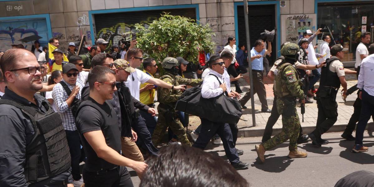 Noboa convoca otra marcha, ¿para qué?