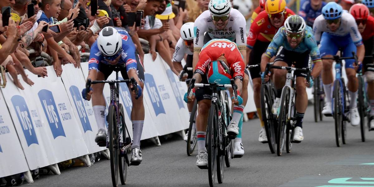 Tour de Francia: Jasper Philipsen consiguió su segunda victoria consecutiva al ganar la etapa cuatro