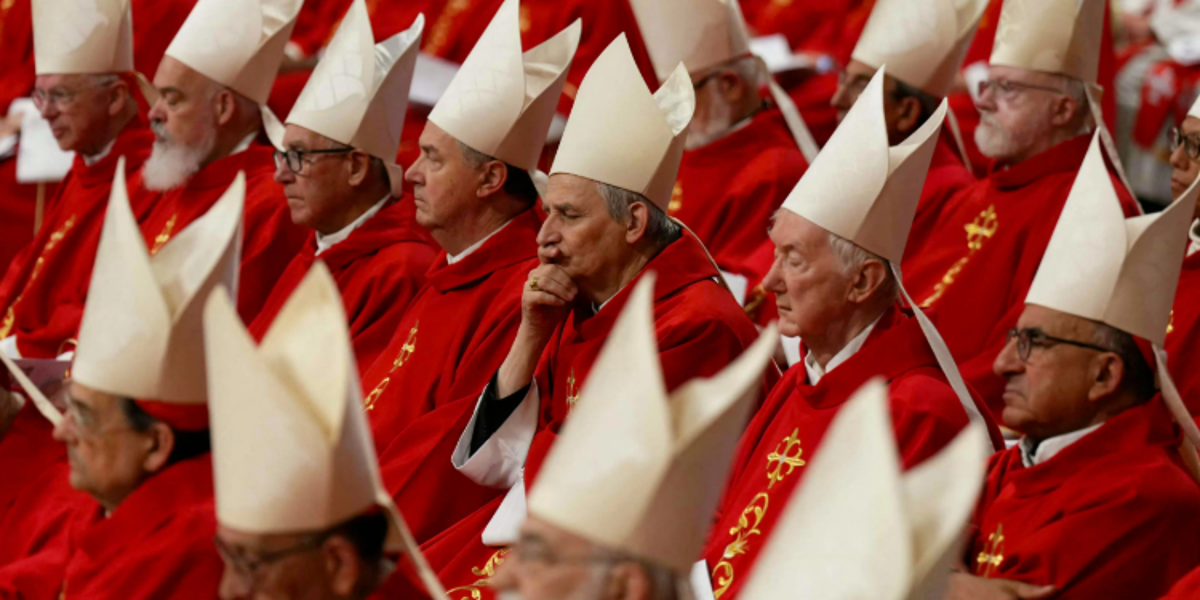 Los cinco cardenales favoritos para convertirse en el próximo Papa