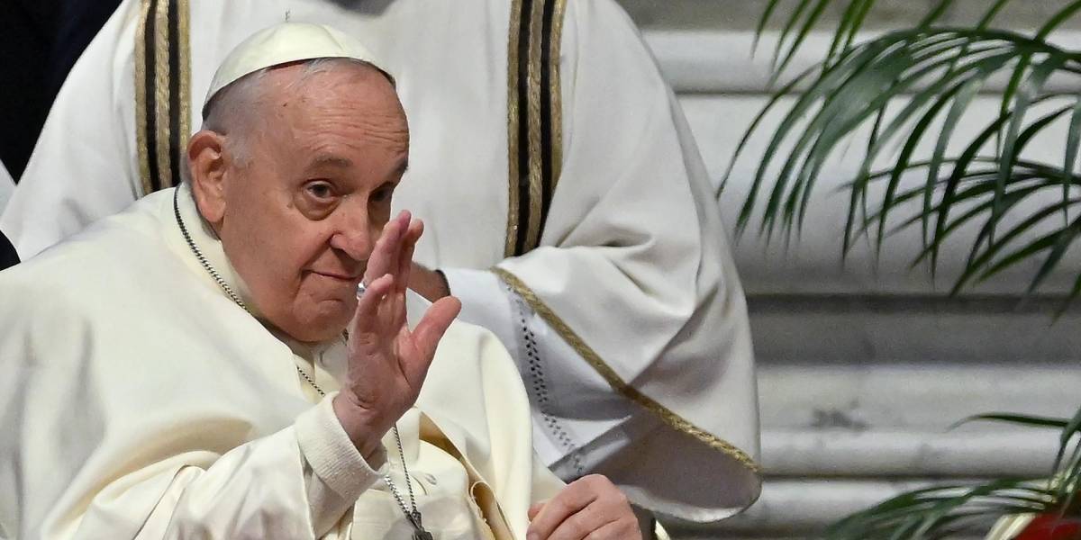 Viernes Santo: el Papa no acudirá al Coliseo para el Vía Crucis y lo seguirá en el Vaticano