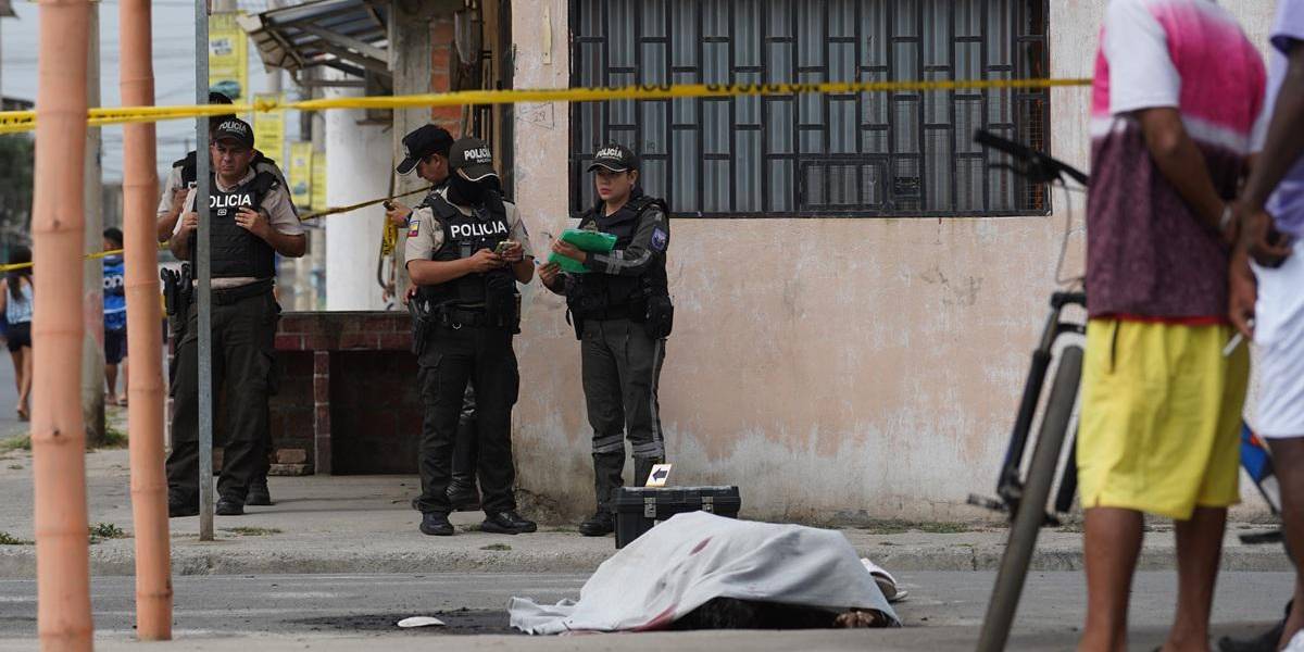 Un hombre fue baleado e incinerado en Durán, Guayas