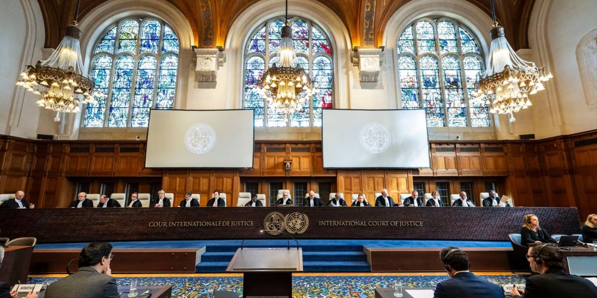 Cuatro abogados defenderán a Ecuador en la Corte Internacional de Justicia