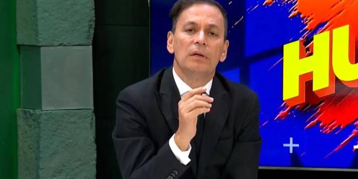 Roberto Bonafont reaparece en su programa radial tras sufrir un infarto en Guayaquil