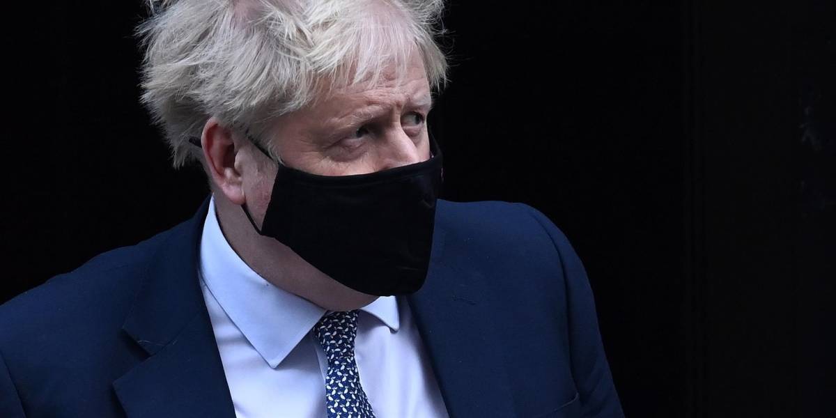 Boris Johnson, en peligro tras admitir que fue a una fiesta durante confinamiento
