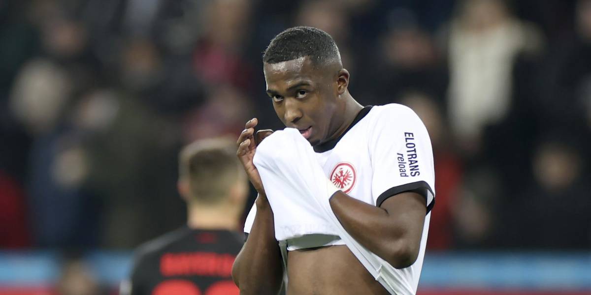 El interés del Real Madrid por William Pacho se congela en este mercado invernal