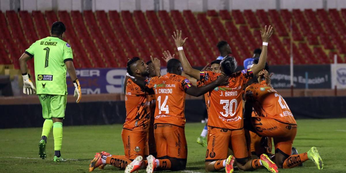 (VIDEO) La odisea de Libertad de Loja para enfrentar al Manta en Cuenca por la LigaPro