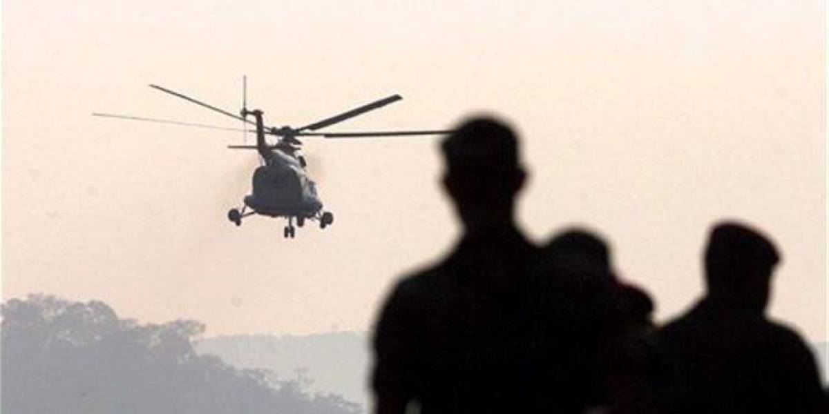 Encuentran el helicóptero de la policía colombiana que estaba perdido con cuatro tripulantes