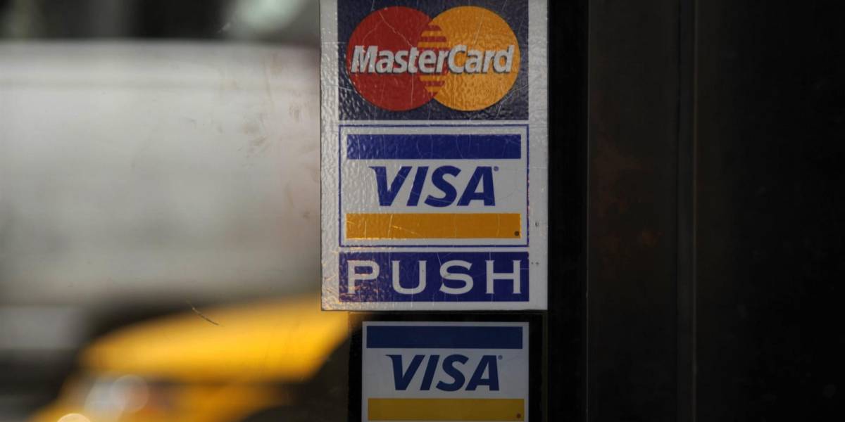 Mastercard y Visa suspenden sus operaciones en Rusia