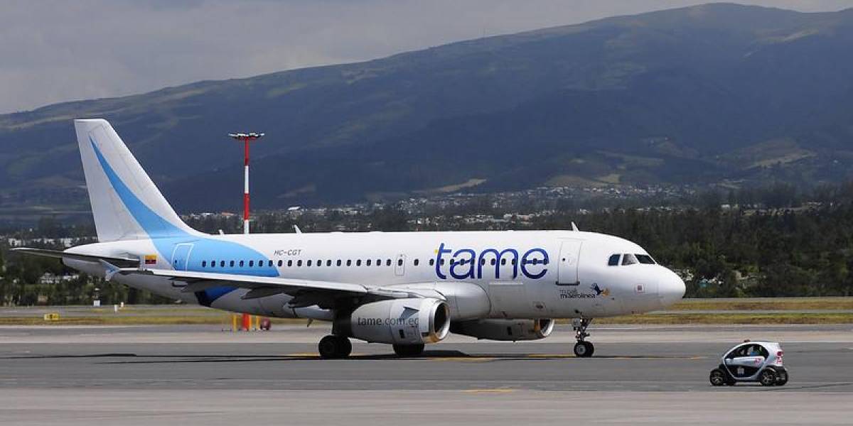 Petroecuador intentará rematar 7 aviones de Tame para cobrar deuda por provisión de combustible