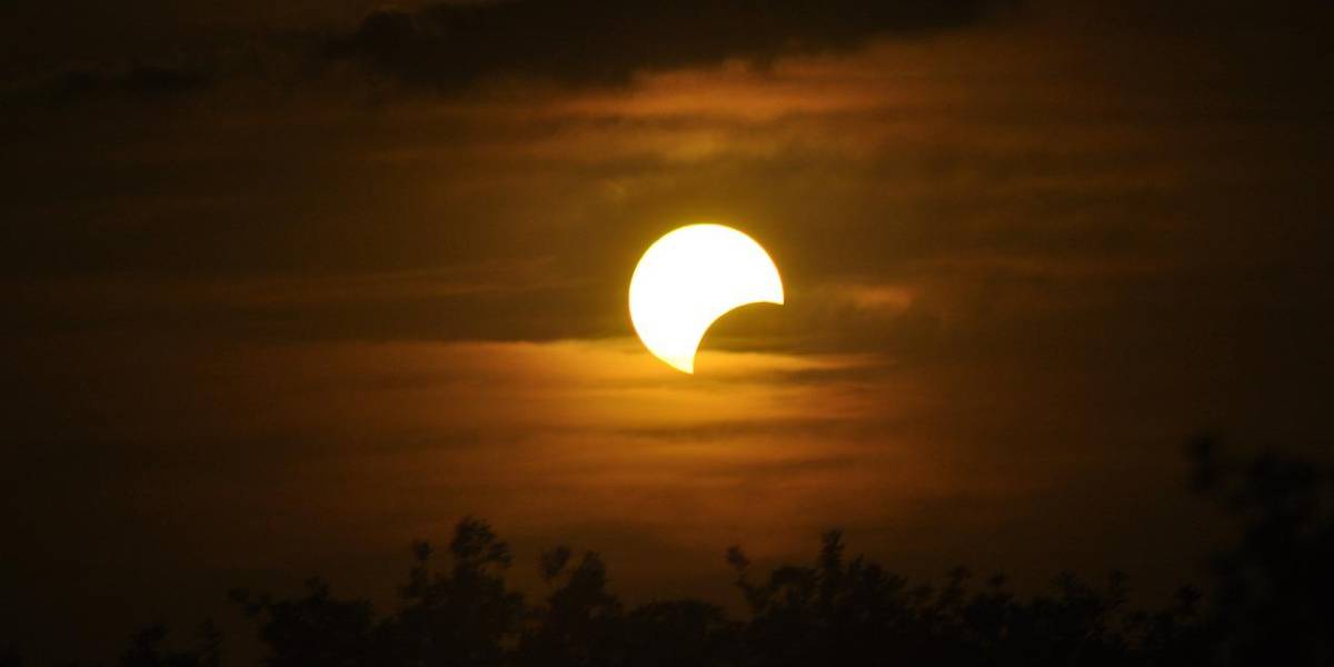 ¿Por qué debo proteger mis ojos para ver un eclipse solar?