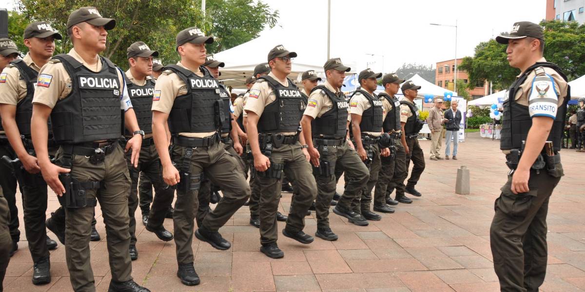 La Policía desplegará 56 760 efectivos para garantizar la seguridad durante el feriado de la Batalla de Pichincha