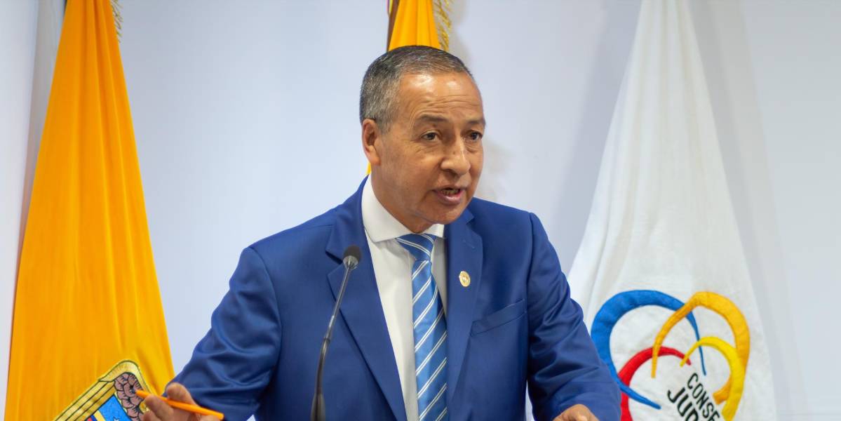 Merck Benavides renuncia a su cargo como vocal del Consejo de la Judicatura