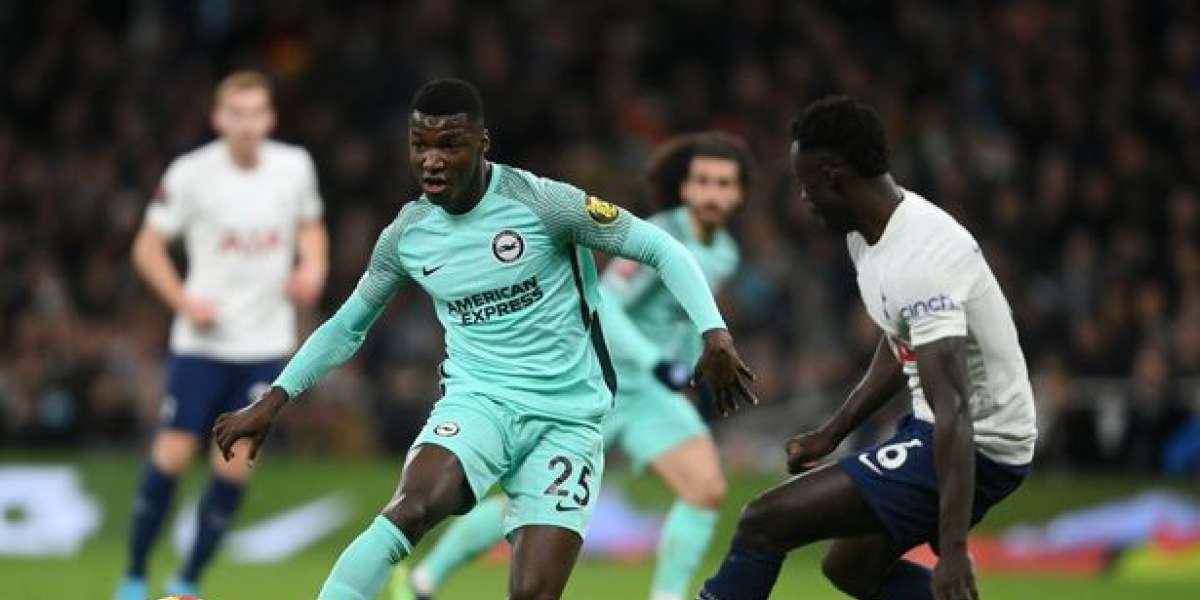 Brighton: Moisés Caicedo es muy bueno