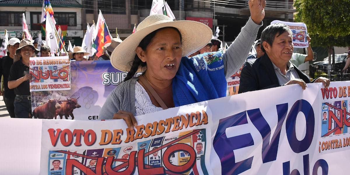 Bolivia inicia periodo de silencio electoral previo a elecciones generales tras cierres de campañas