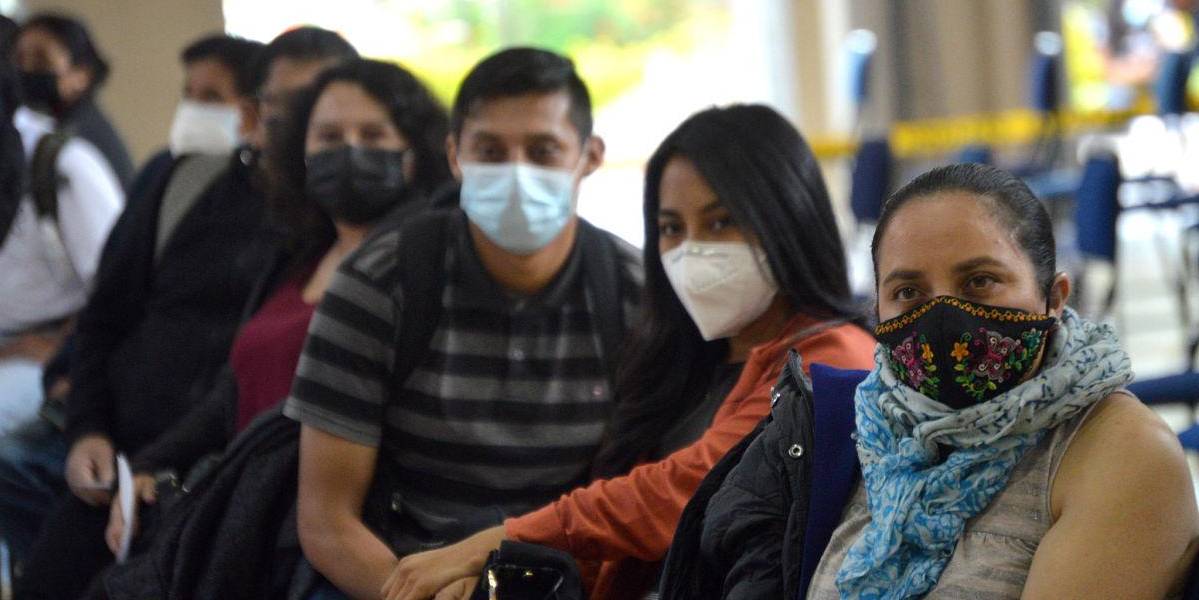 Quito tiene 3 veces más contagiados de COVID-19 que Guayaquil