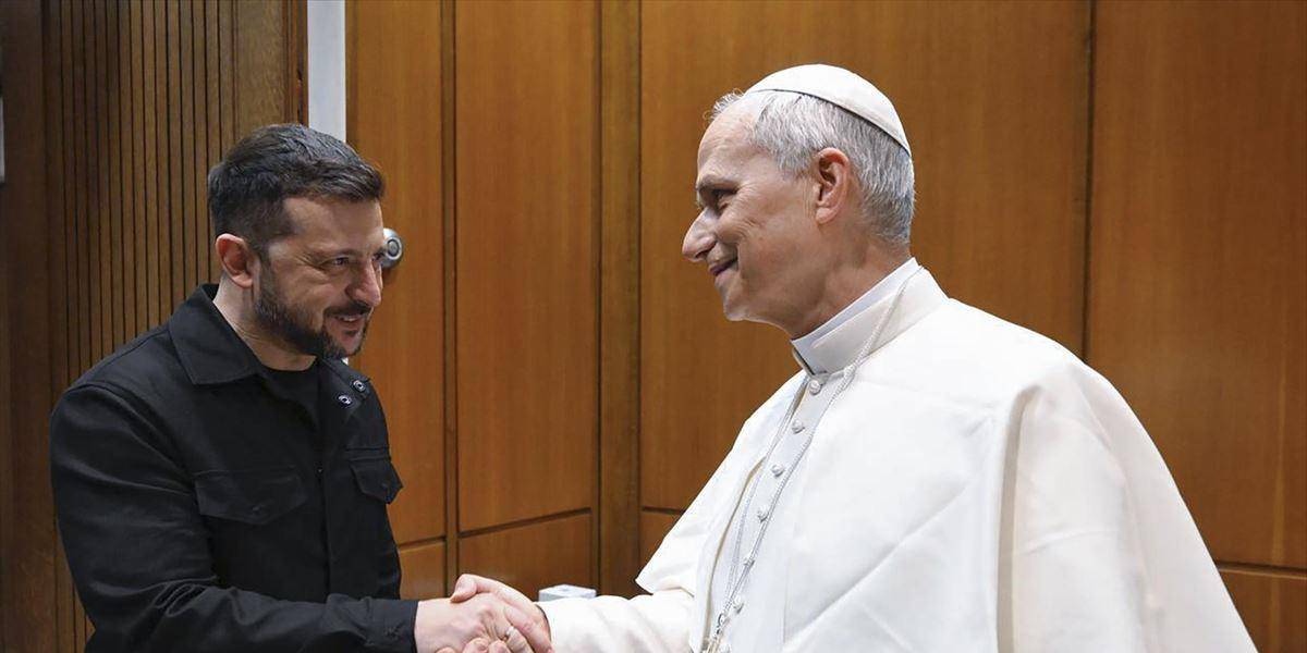 Zelenski y Boluarte entre los encuentros más destacados en la misa pontifical de León XIV