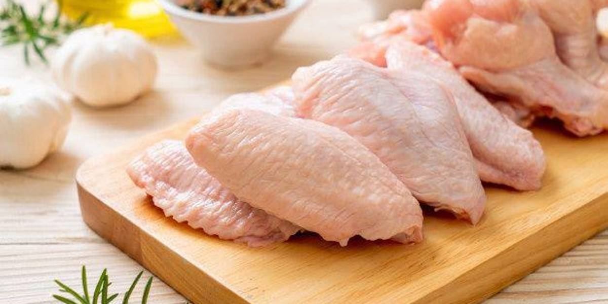 Pichincha | La Arcsa alerta sobre la presencia de salmonela en un lote de alas de pollo