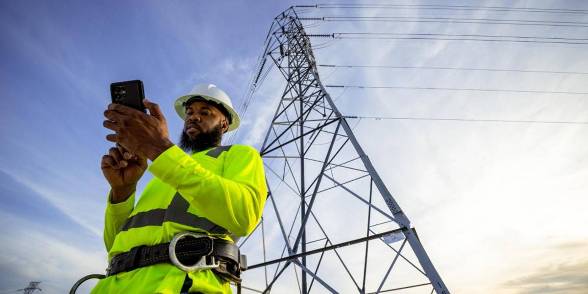 La alianza entre T-Mobile y Starlink busca cerrar brechas de conectividad en EE.UU.