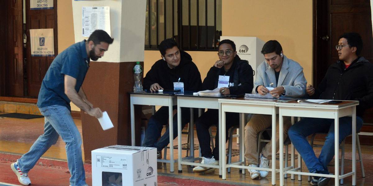 Consulta popular: En casos excepcionales, ciudadanos sí estarán por cuarta vez en mesa