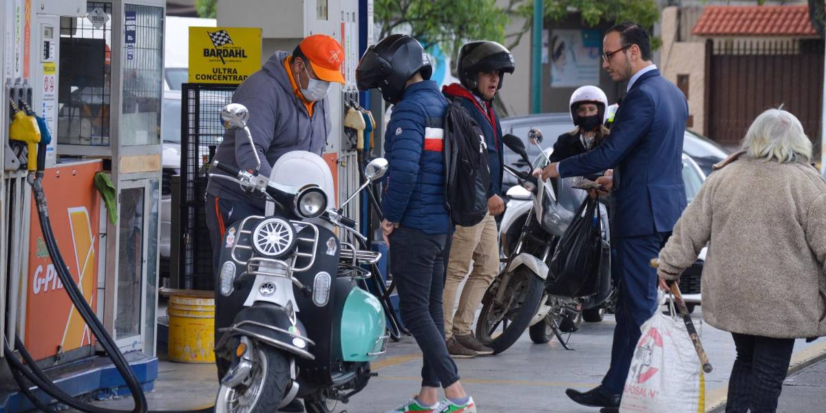 La gasolina Súper subirá 14 centavos desde el 12 de marzo de 2024