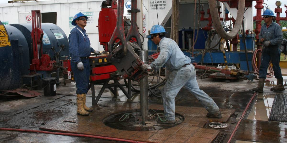 Petroecuador informó que el país ha perdido 6 975 barriles de crudo por las movilizaciones