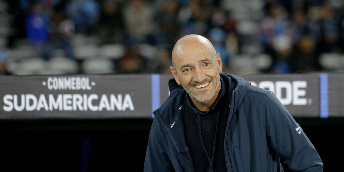 Guillermo Duró, el técnico que busca salvar a Emelec: esta es su trayectoria