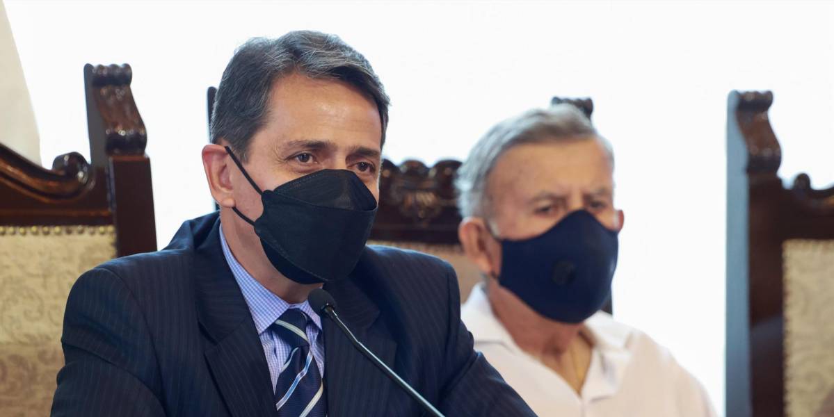 General Víctor Araus es convocado por la Embajada de EE.UU. en Ecuador