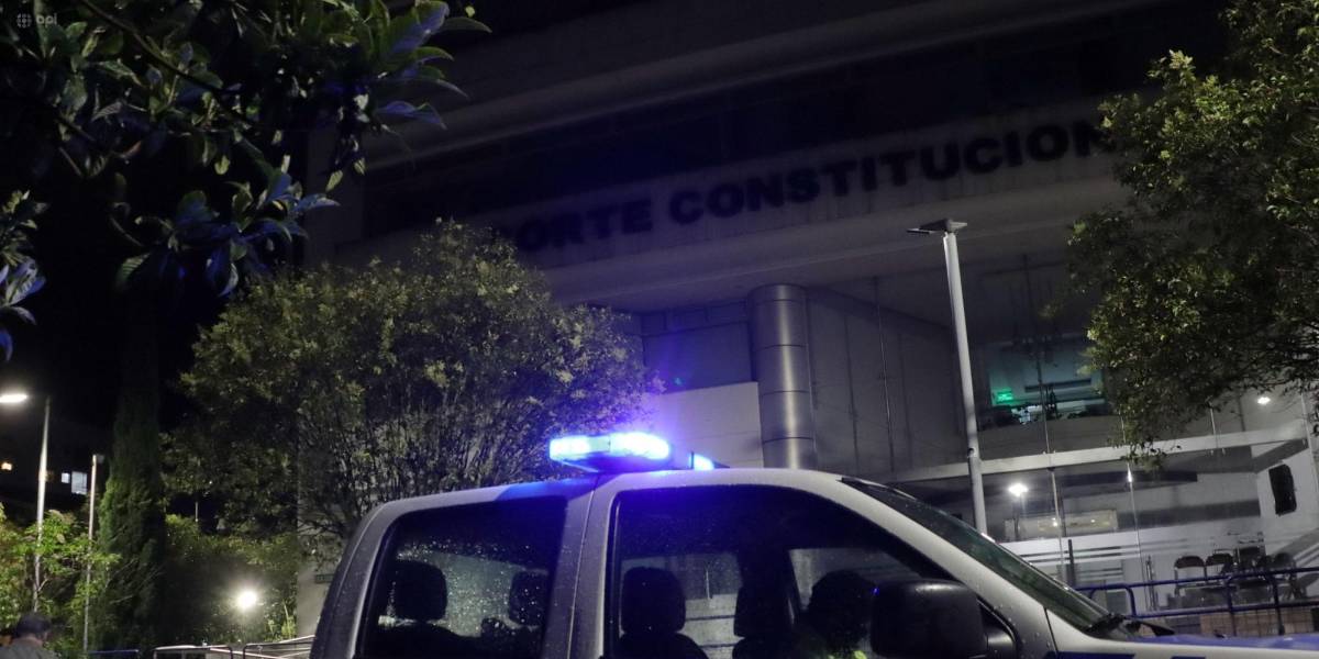 Edificio de la Corte Constitucional fue evacuado por supuesta amenaza de bomba