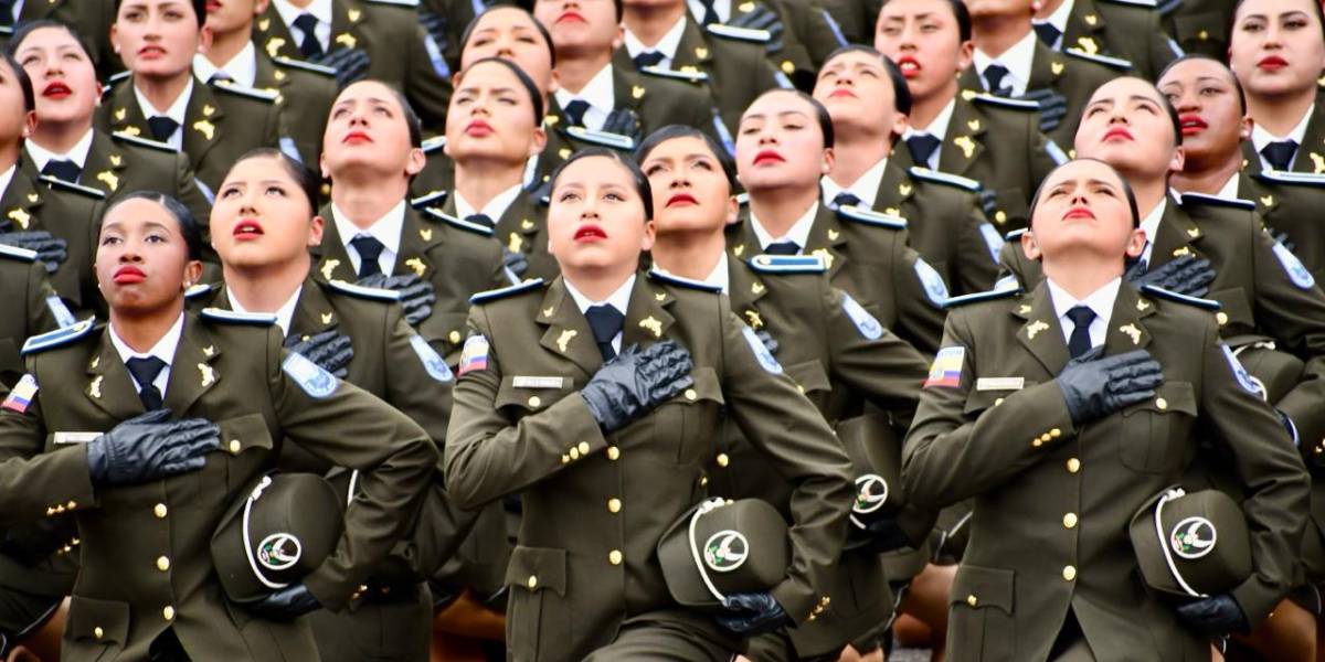 2 229 nuevos policías de línea se suman a las tareas de seguridad en Ecuador