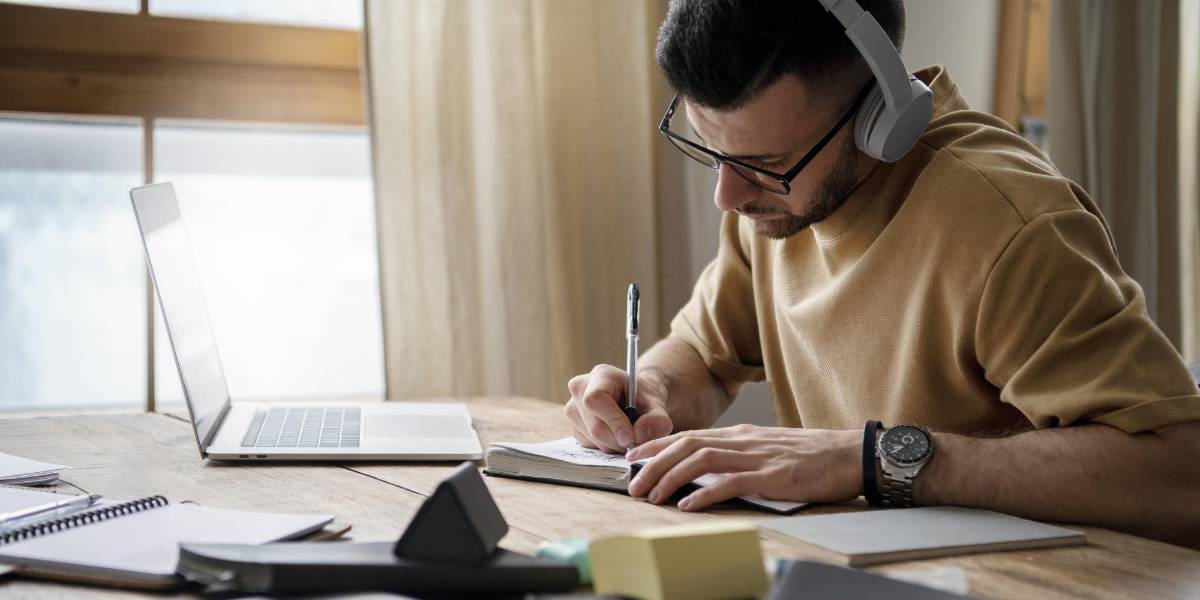 ¿Cómo conseguir becas universitarias en Ecuador?