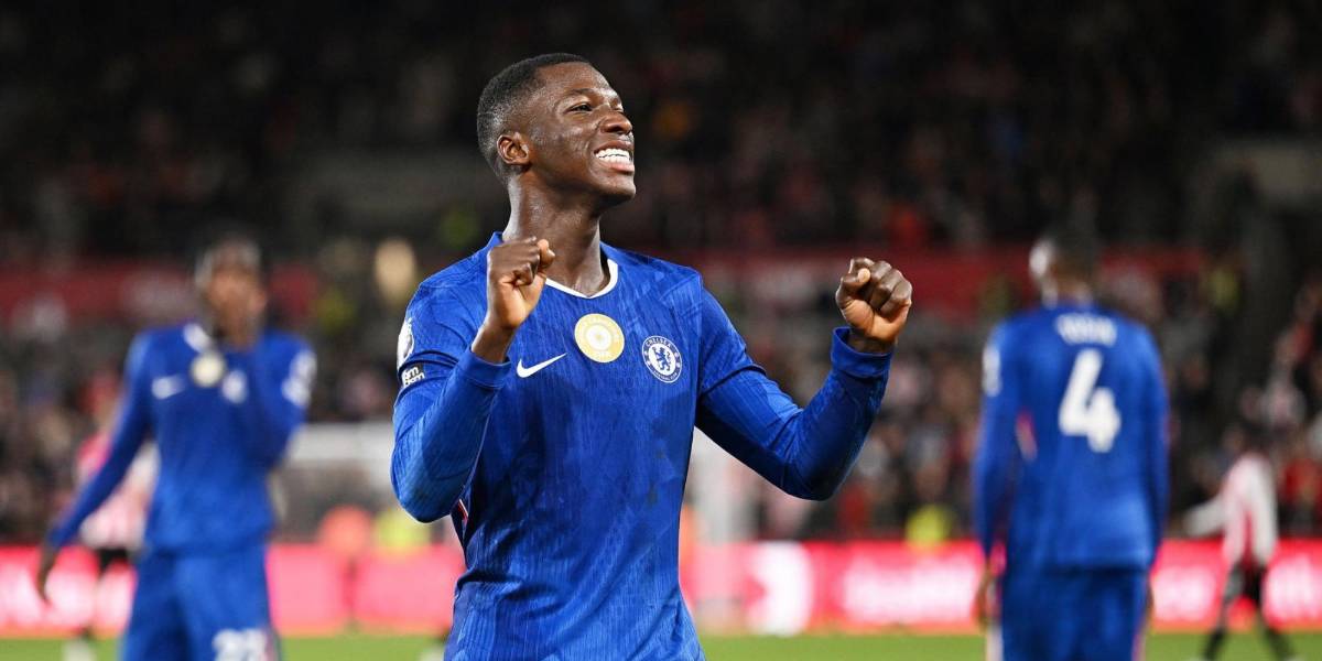 Paul Scholes: “Sigo sin considerar a Moisés Caicedo un centrocampista completo”