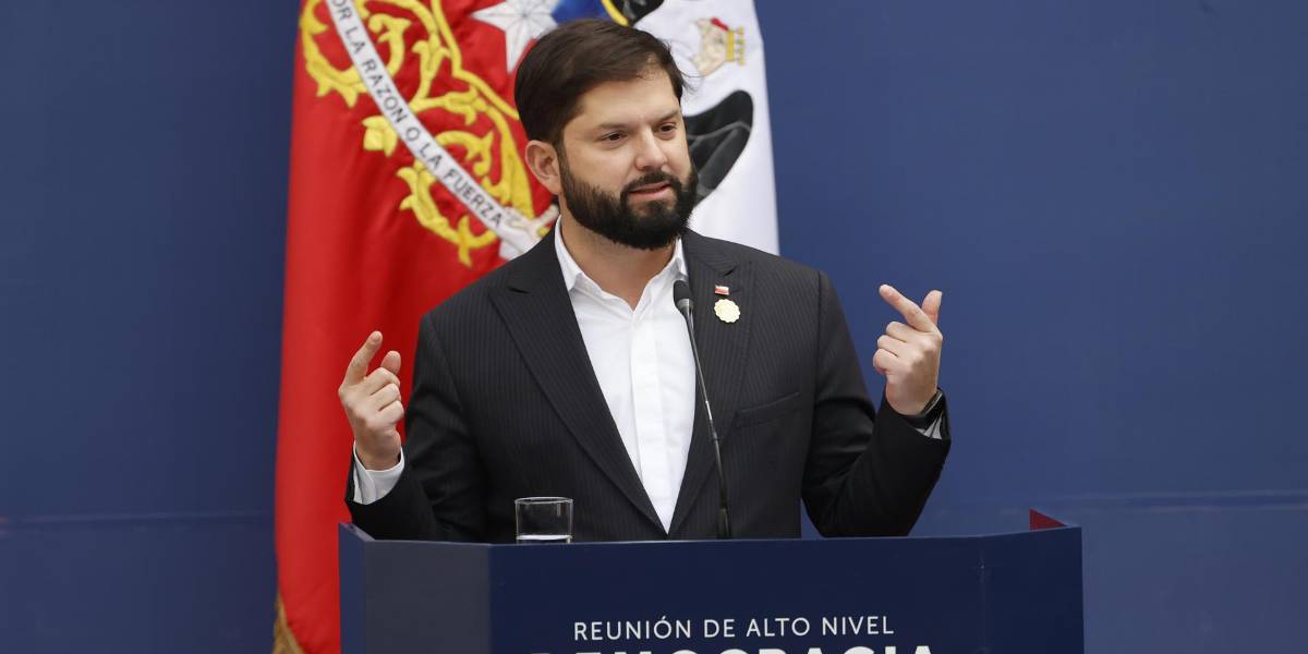 Chile expulsa a 37 extranjeros a Bolivia, Colombia y Ecuador y suma más de 670 en 2025