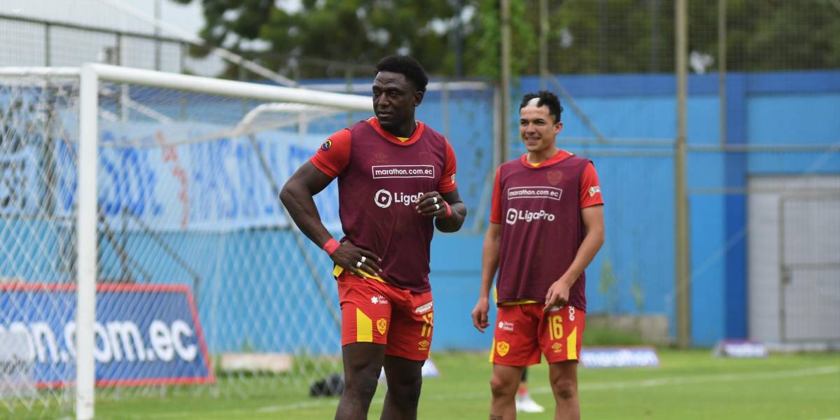 Roberto Ordóñez arremete contra la dirigencia de Aucas: Es una humillación que me vuelvan a hacer eso