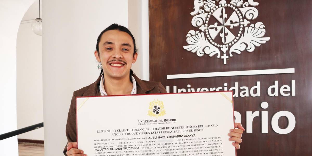 Una universidad de Colombia dio el título de abogade a una persona identificada como no binaria