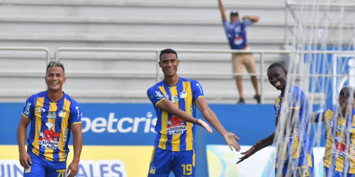 Delfín SC se impone a la U. Católica y se lleva el último cupo a Copa Sudamericana