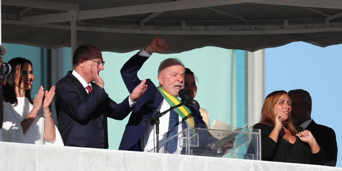 Lula regresa al poder en Brasil con la promesa de combatir las desigualdades