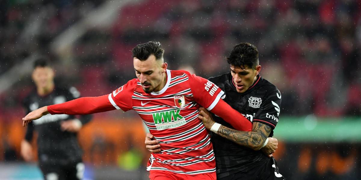 Piero Hincapié fue titular en la derrota del Bayer Leverkusen en la Bundesliga