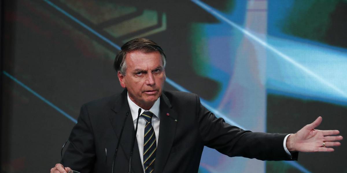 Senador de Florida defiende que Jair Bolsonaro se quede el tiempo que quiera en EE.UU.