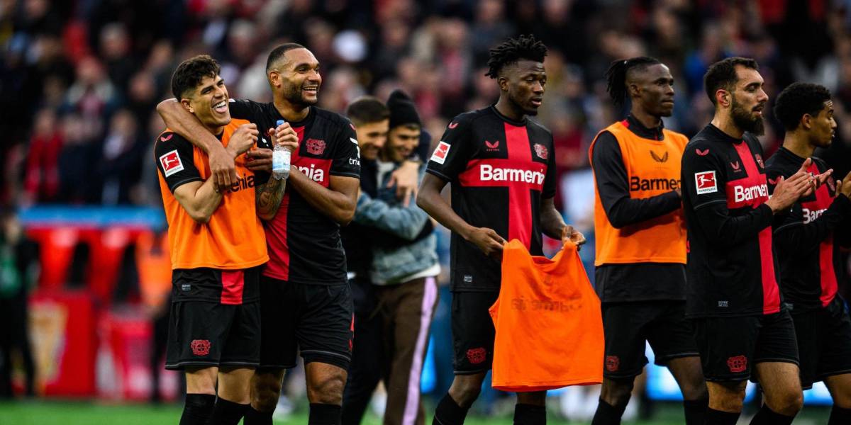 El Leverkusen de Piero Hincapié remonta y vuela hacia el título de campeón en Alemania