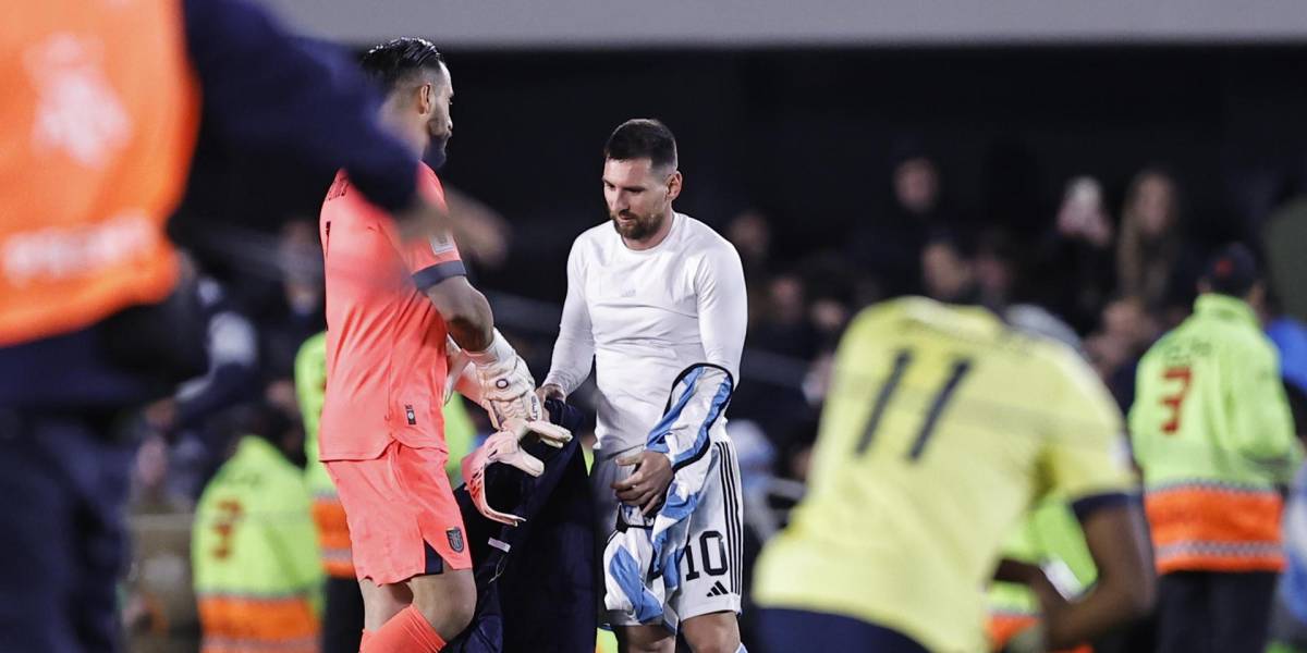 Argentina 1-0 Ecuador: Galíndez se llevó la camiseta de Messi tras el golazo de tiro libre en las Eliminatorias