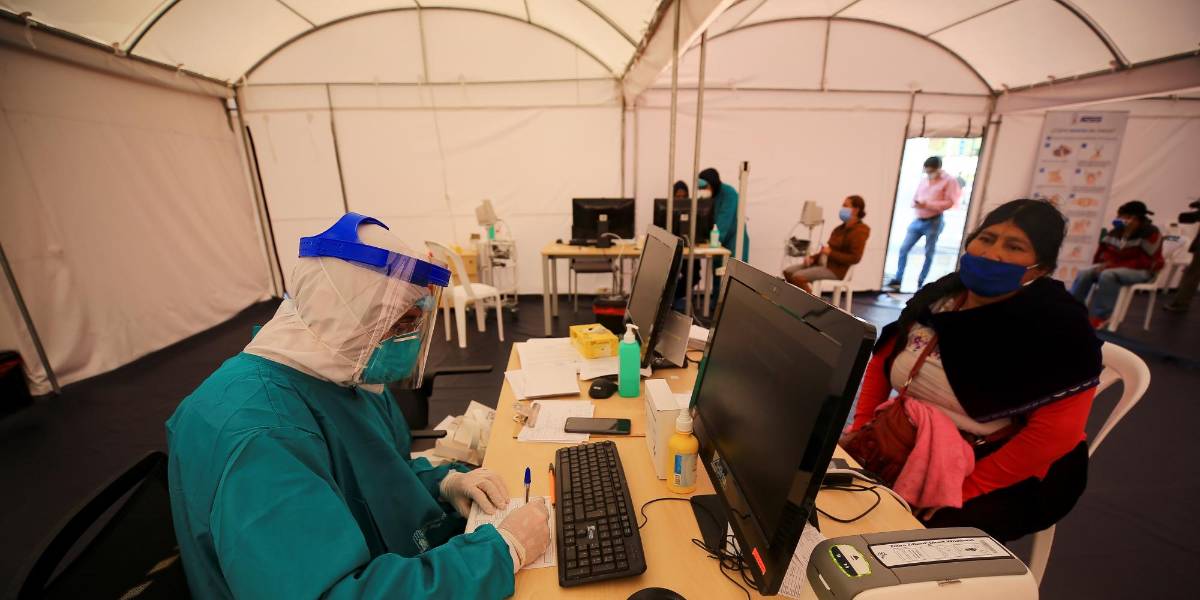 1,5 millones de vacunas contra COVID-19 no han ingresado a Ecuador desde el 4 de mayo