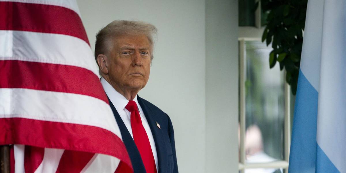 Trump anuncia que EE.UU. hundió otro barco con seis narcoterroristas en el Caribe