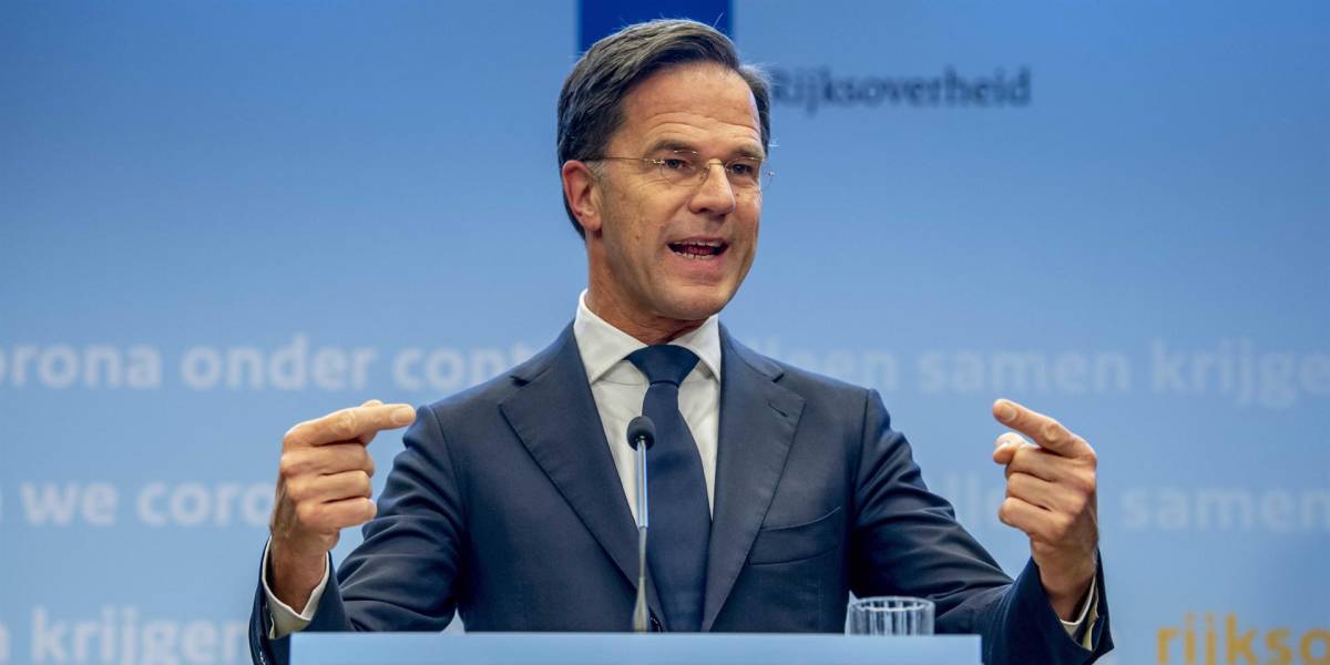 Holanda declara el confinamiento estricto y cierra la actividad no esencial