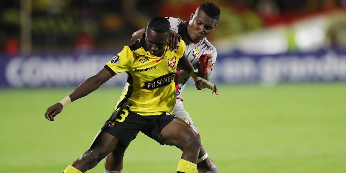 Estas son las alineaciones de Barcelona SC y El Nacional por Copa Libertadores