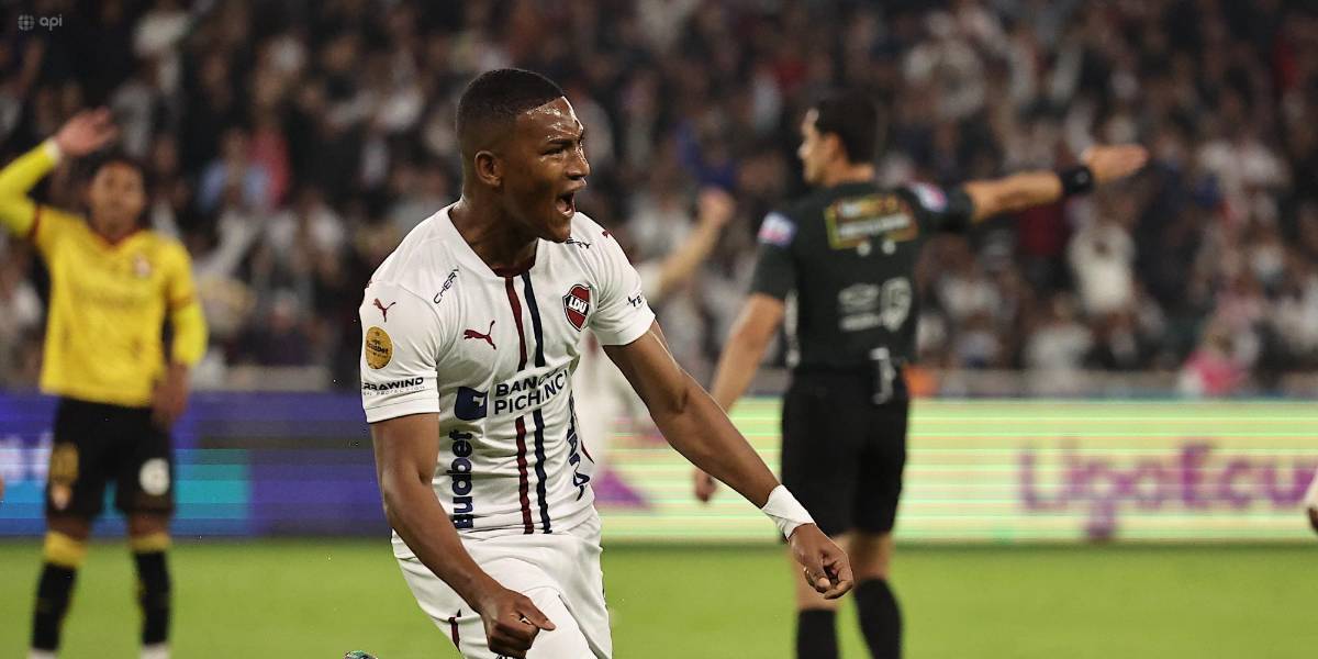 Liga de Quito goleó a Barcelona SC y escaló al segundo lugar de la LigaPro