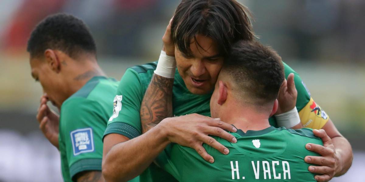 Bolivia venció a Perú y consiguió su primer triunfo de las eliminatorias