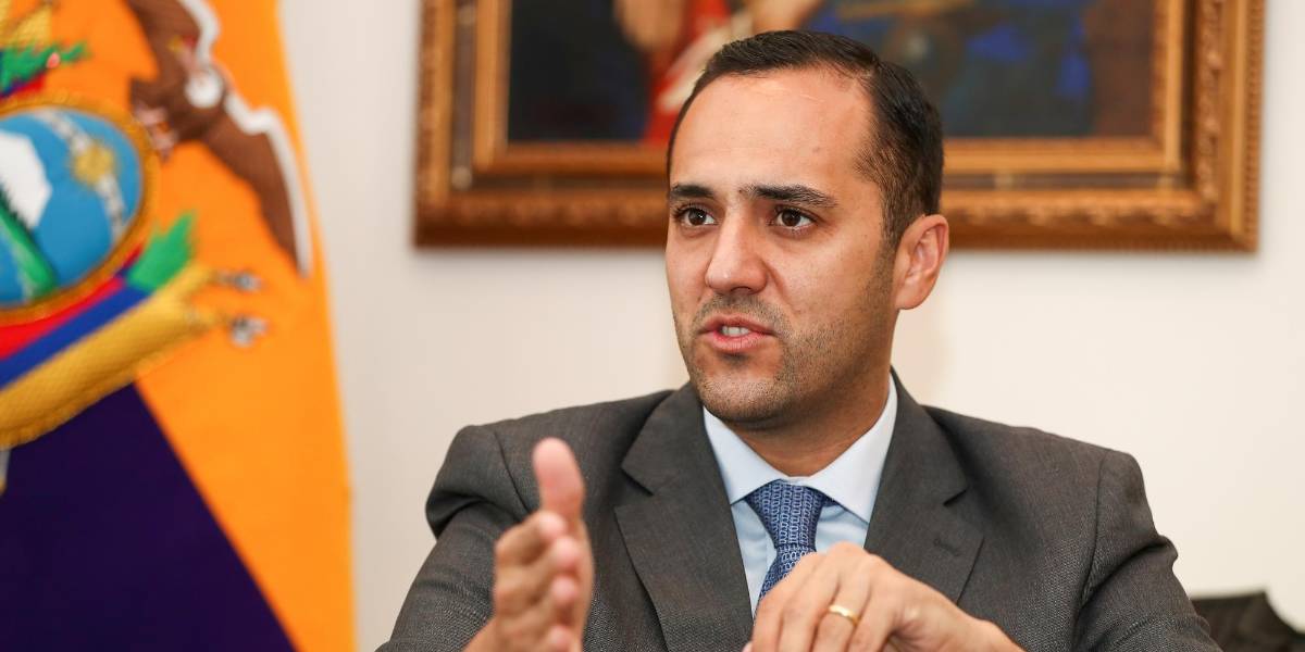 Presidente Lasso visitará China para renegociar deuda y afianzar lazos