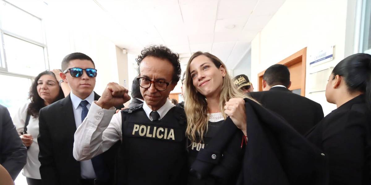 Asesinato Fernando Villavicencio: Christian Zurita y Andrea González no pudieron entrar al set del debate como oyentes