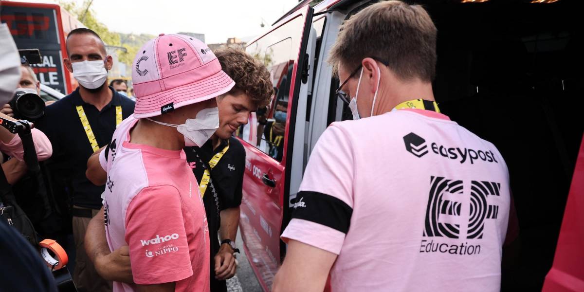 ¿Cuánto tiempo estará de baja Richard Carapaz, después de su caída en el Tour de Francia?