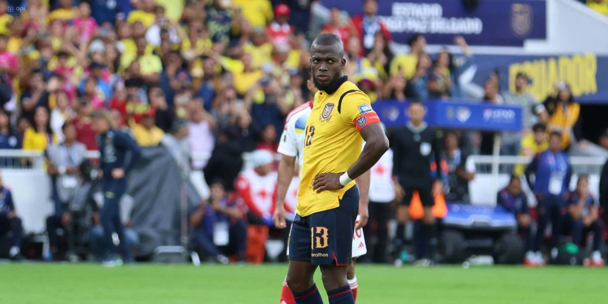 Enner Valencia es el primer jugador en fallar tres penales en las Eliminatorias